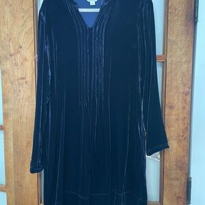 Sundance Navy Velvet Dress